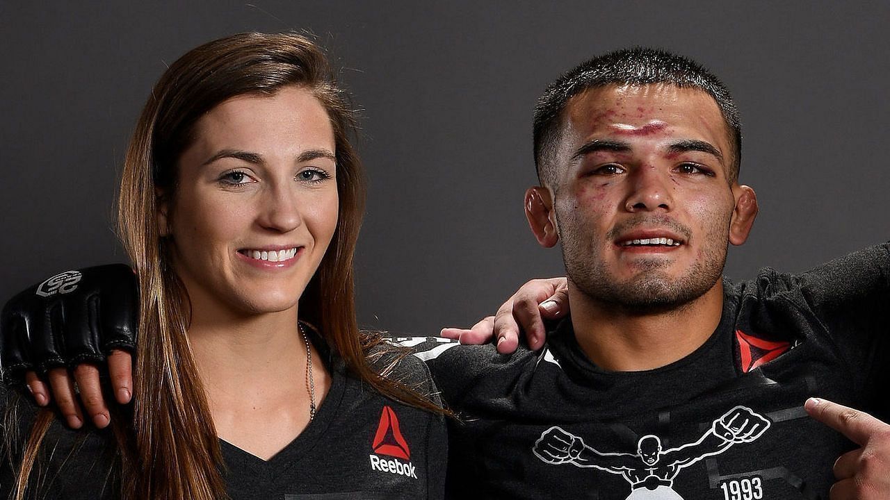 De La Rosa: It&#039;s &#039;really hard&#039; fighting on same card as my husband |  theScore.com