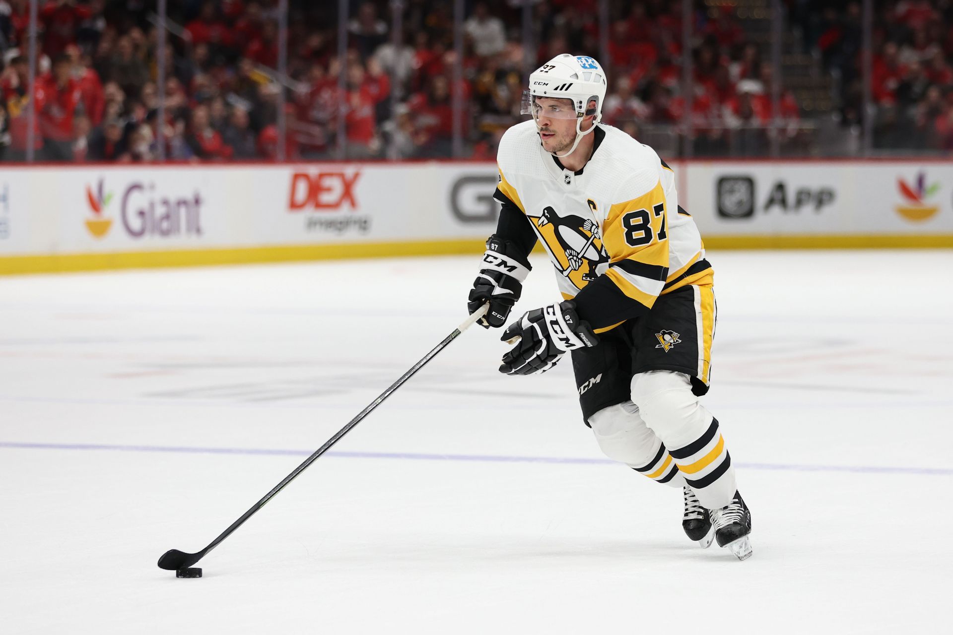 Sidney Crosby: Youngest NHL player to score 100 points