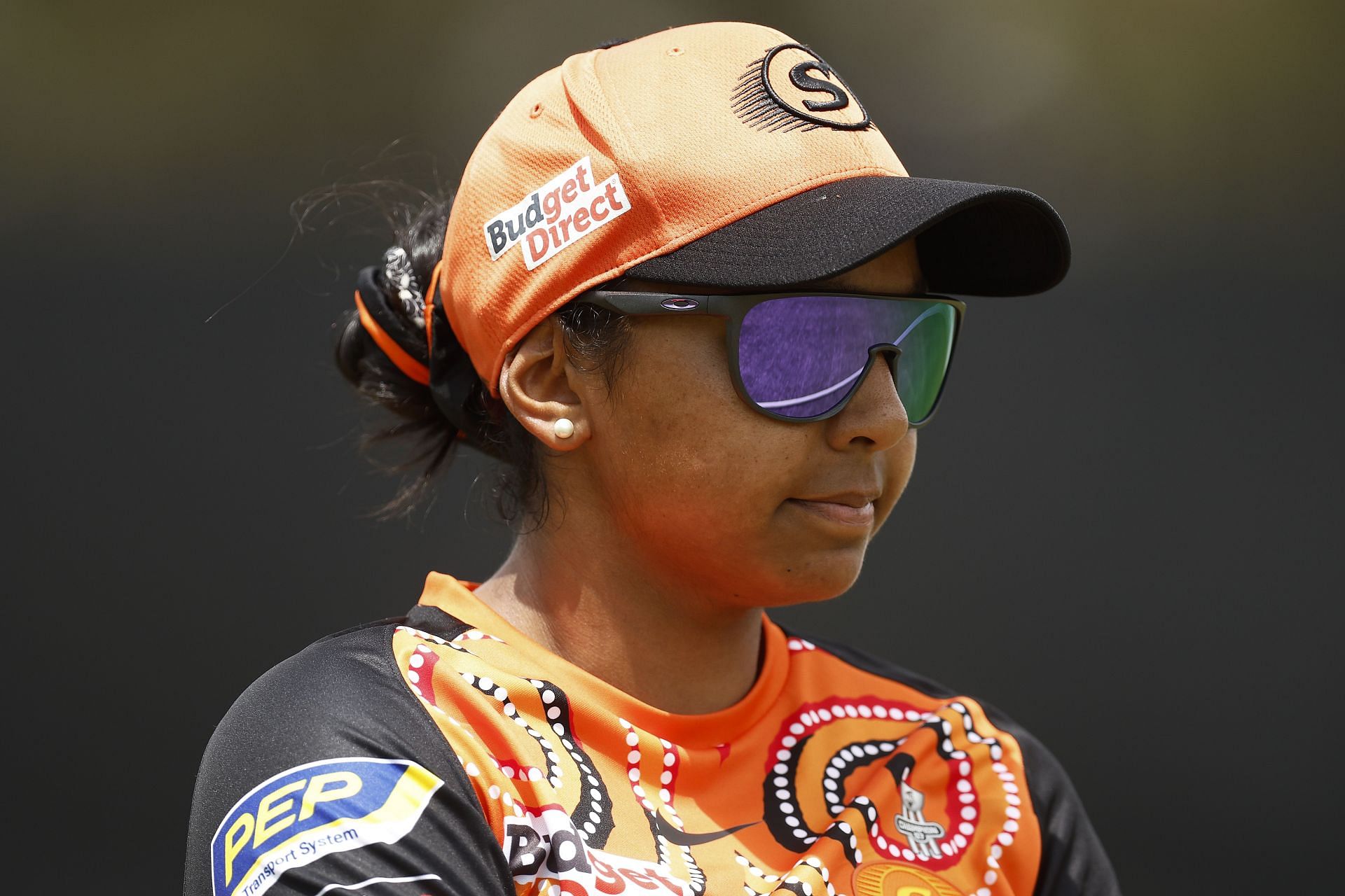 WBBL - Melbourne Renegades v Perth Scorchers