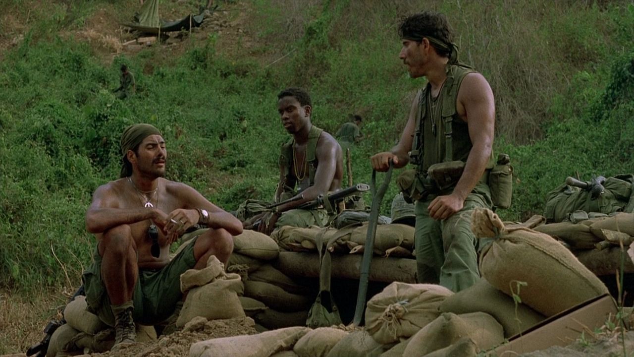 Platoon (Image via Hemdale Film Corporation)