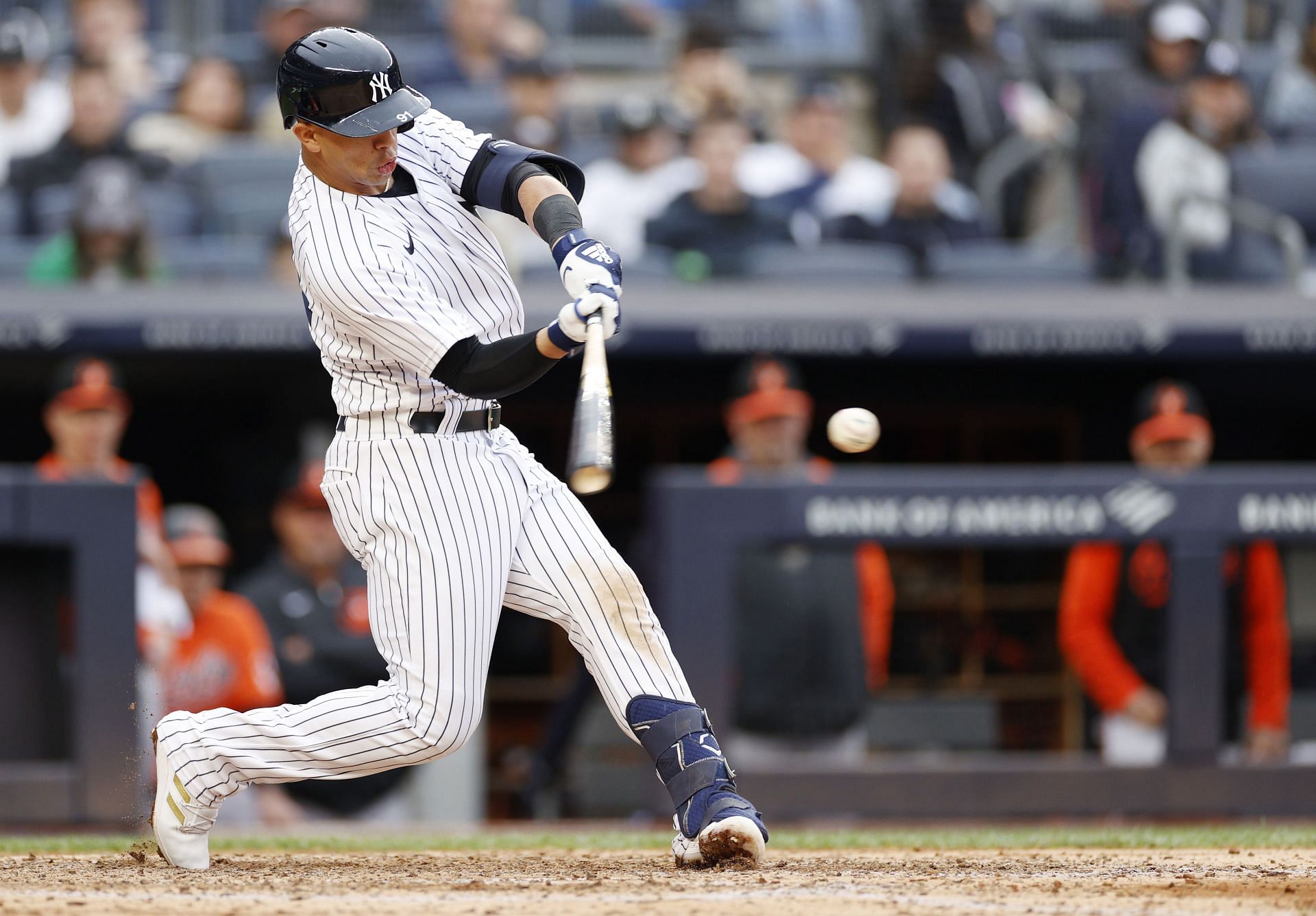 New York Yankees' Oswald Peraza hits first career homer