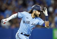 MLB Insider reports Toronto Blue Jays and Bo Bichette agree to 3-year contract, worth up to 40.65 million dollars