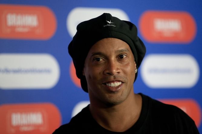 "Yes he is coming now"- Barcelona legend Ronaldinho reveals his son will join the iconic La Masia academy