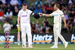 NZ vs ENG : न्यूजीलैंड के खिलाफ इंग्लैंड की जबरदस्त बल्लेबाजी, कीवी गेंदबाजों की हुई जमकर धुनाई