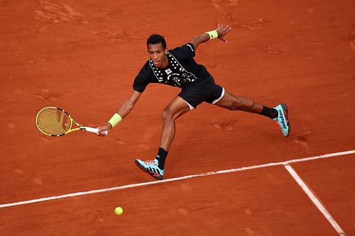 Felix Auger Aliassime at the 2022 French Open