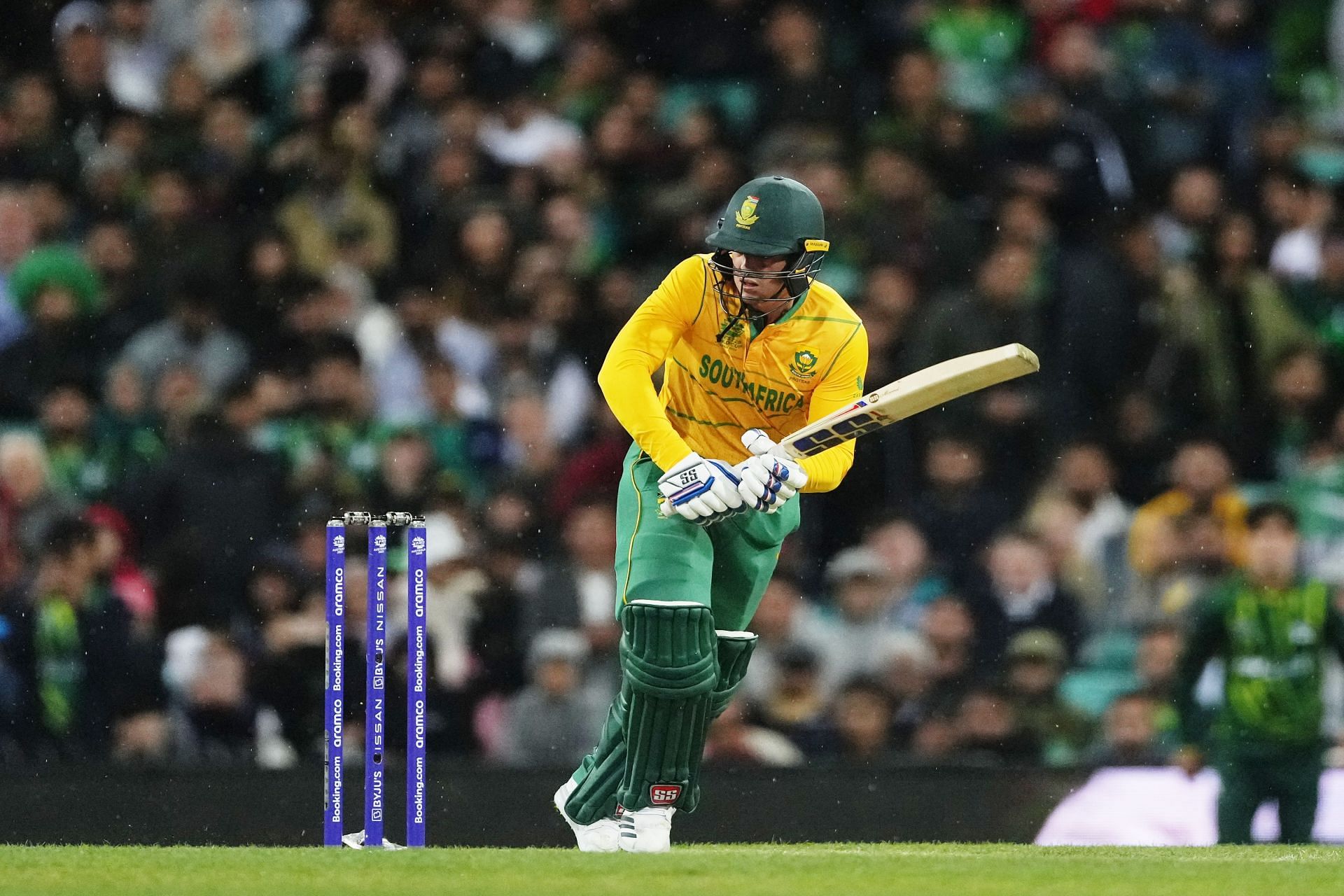 Quinton de Kock was traded to Mumbai Indians