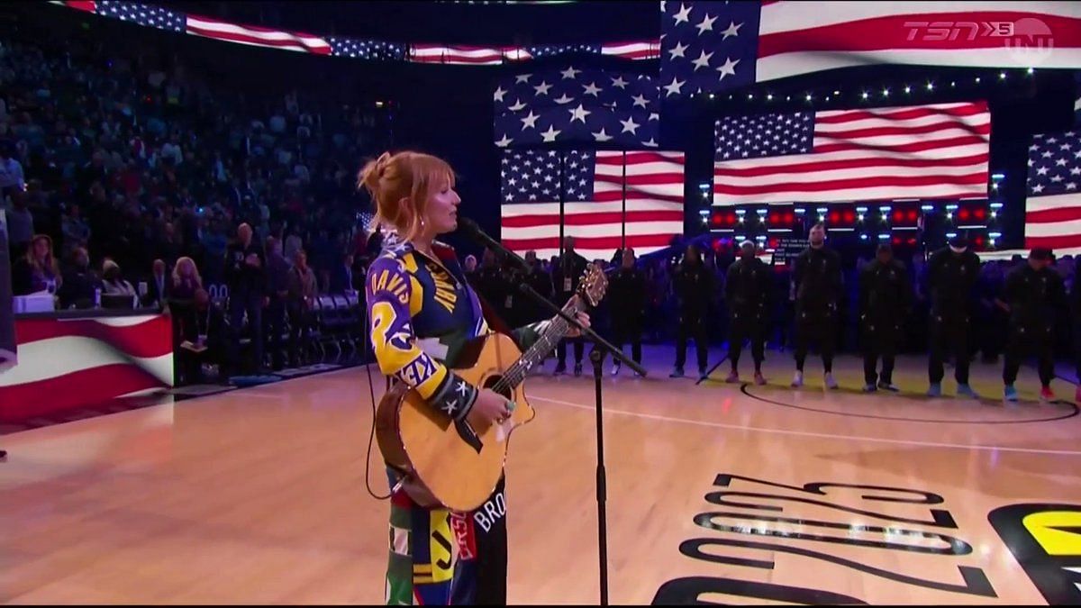 Jewel Sings the National Anthem at 2023 NBA All-Star Game – Billboard