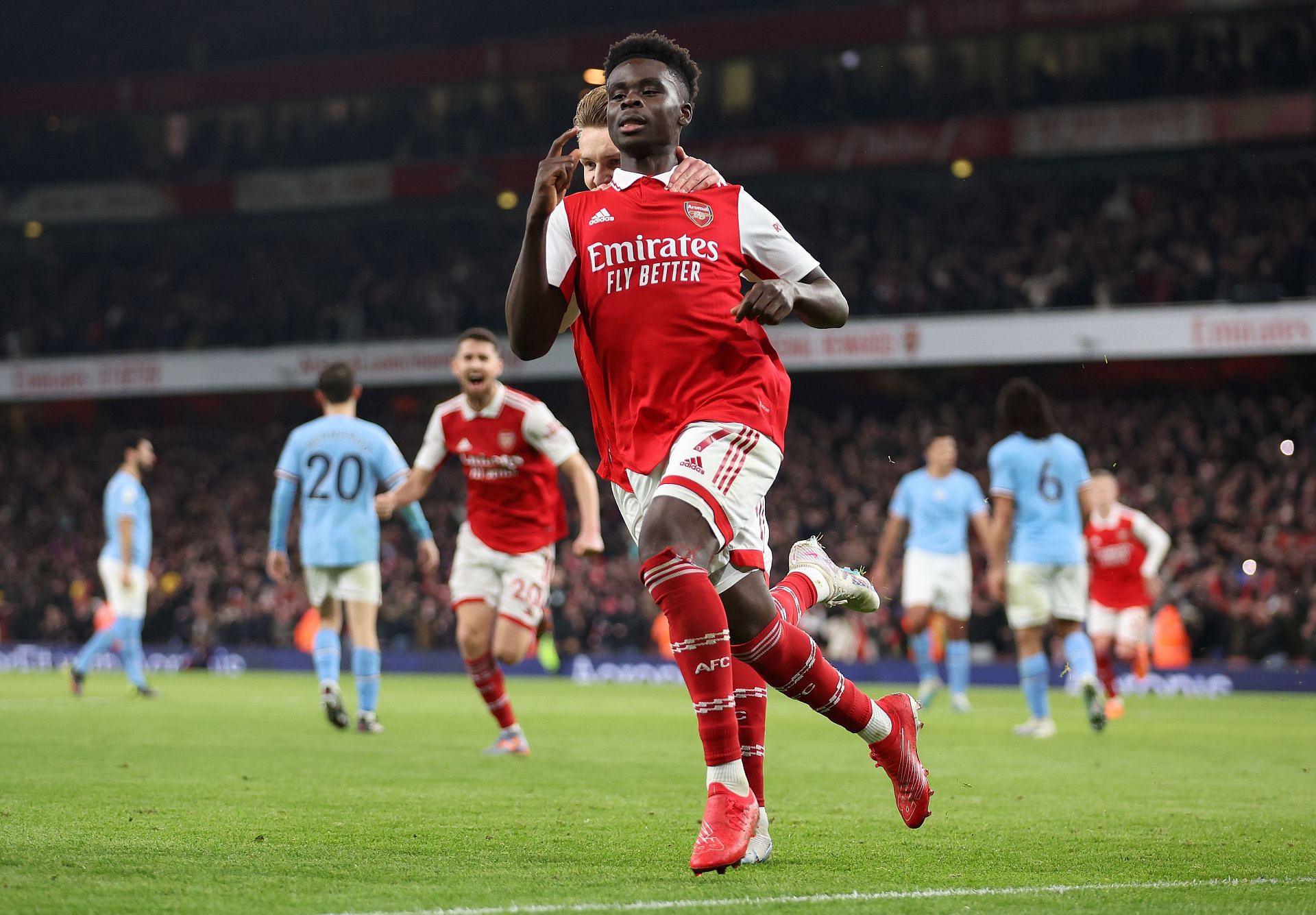 Bukayo Saka is likely to extend his stay at the Emirates.