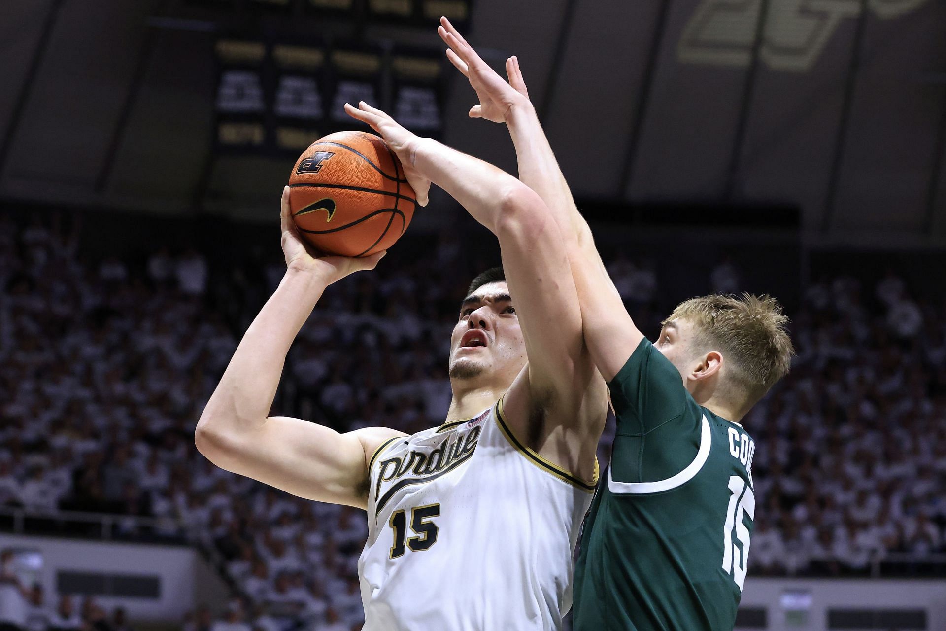 Purdue Boilermakers junior Zach Edey