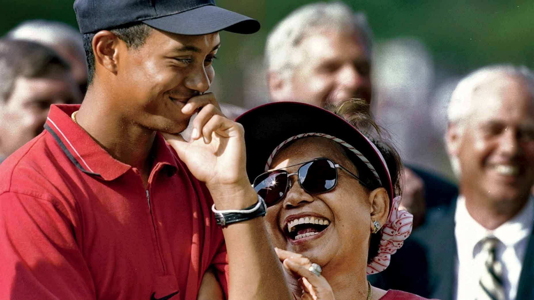 Tiger Woods with his Mother Tida (Image via All Sport)