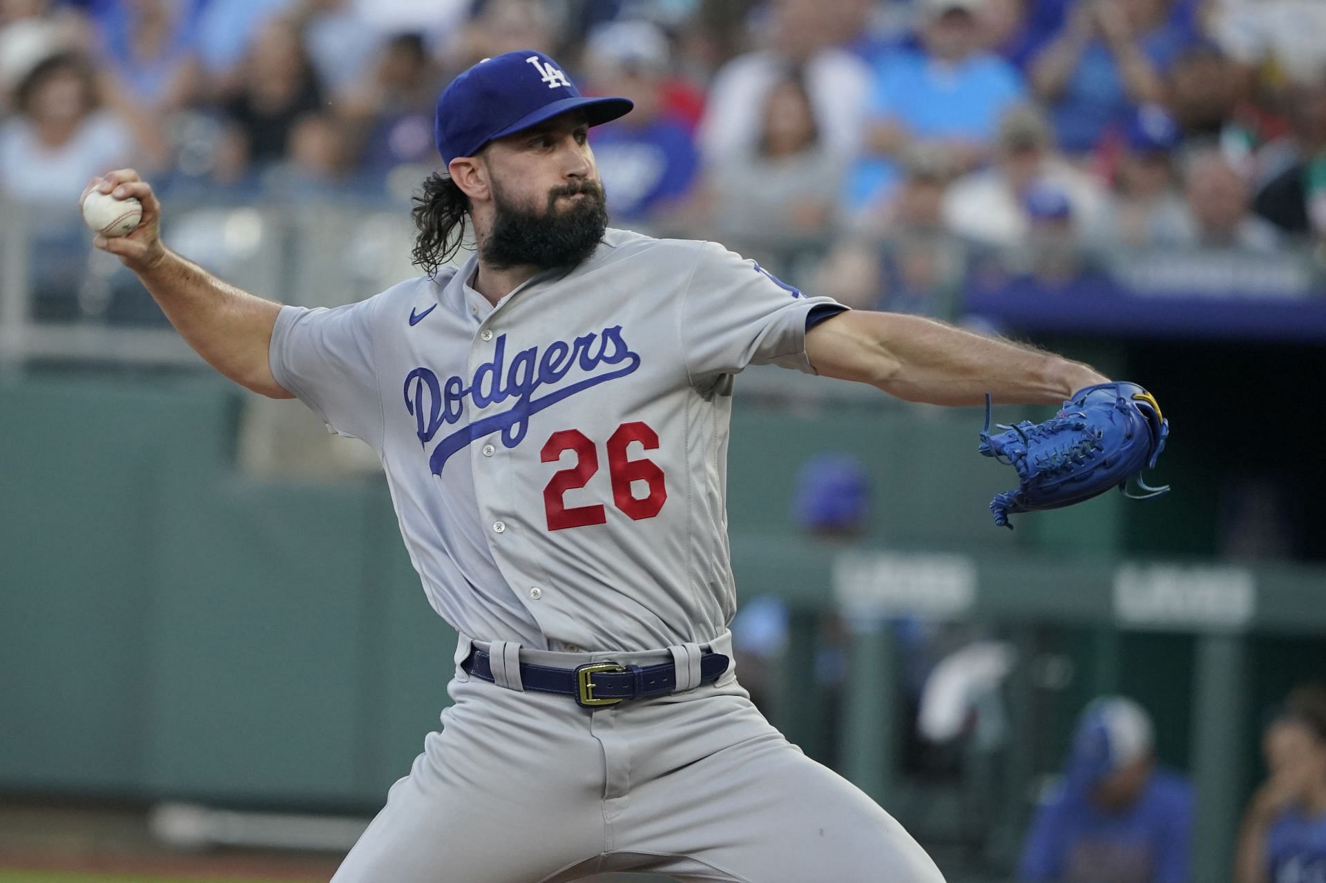 Dodgers fans have mixed emotions about Tony Gonsolin re-signing