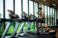 Incline workouts are an excellent way to develop speed and power. (Image via Pexels/William Choquette)