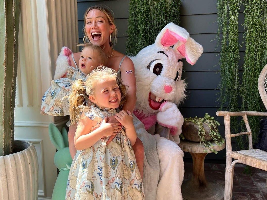 Hilary duff with her children in a post on Instagram @hilaryduff