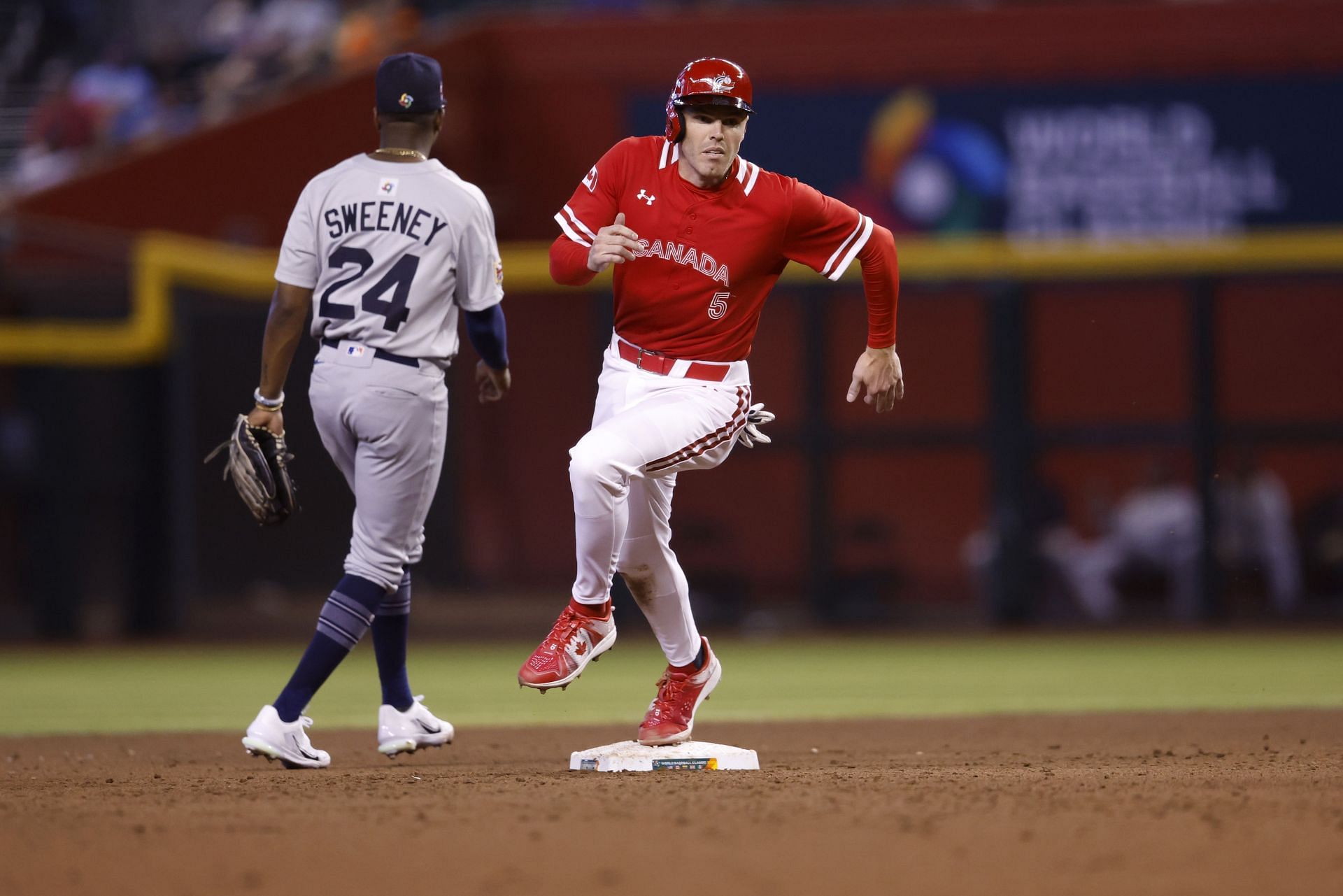 Team Canada opens World Baseball Classic bid with 18-8 mercy against Great  Britain