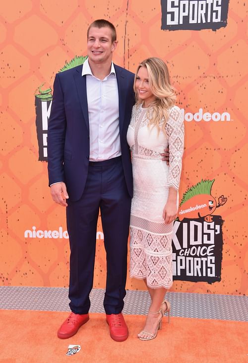 Rob Gronkowski and Camille Kostek at the Nickelodeon Kids' Choice Sports Awards 2016 - Arrivals