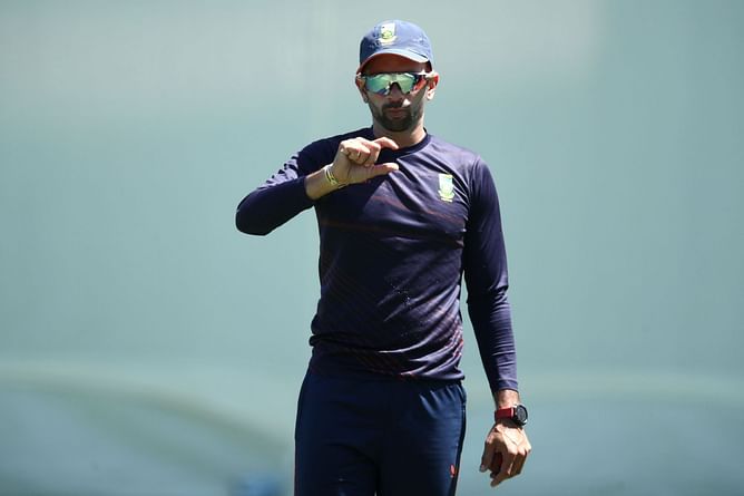 Keshav Maharaj suffers freak injury in 2nd SA vs WI Test, heads for scan after being stretchered off the field