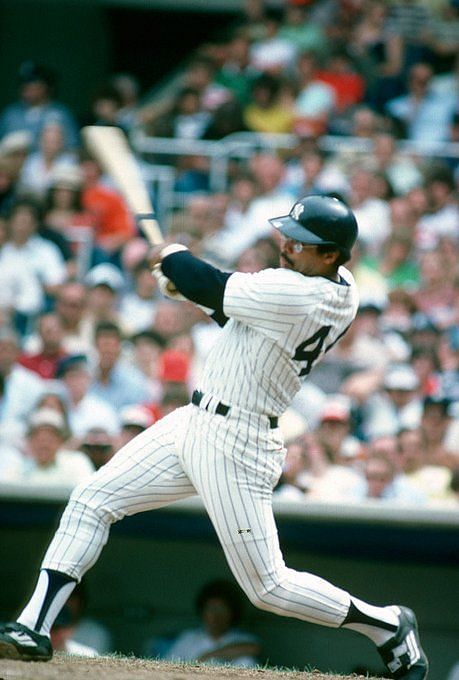 This Day in Yankees History: Reggie Jackson hits 400th home run - Pinstripe  Alley