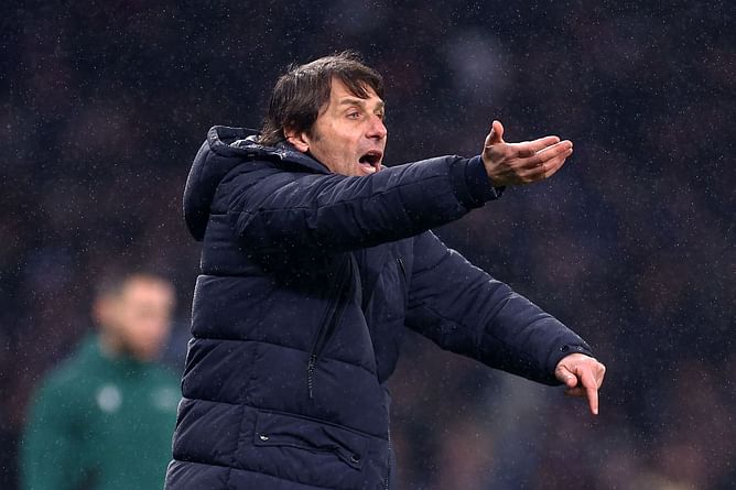 “This season has been s**t” - Tottenham star calls out Antonio Conte for benching him against AC Milan