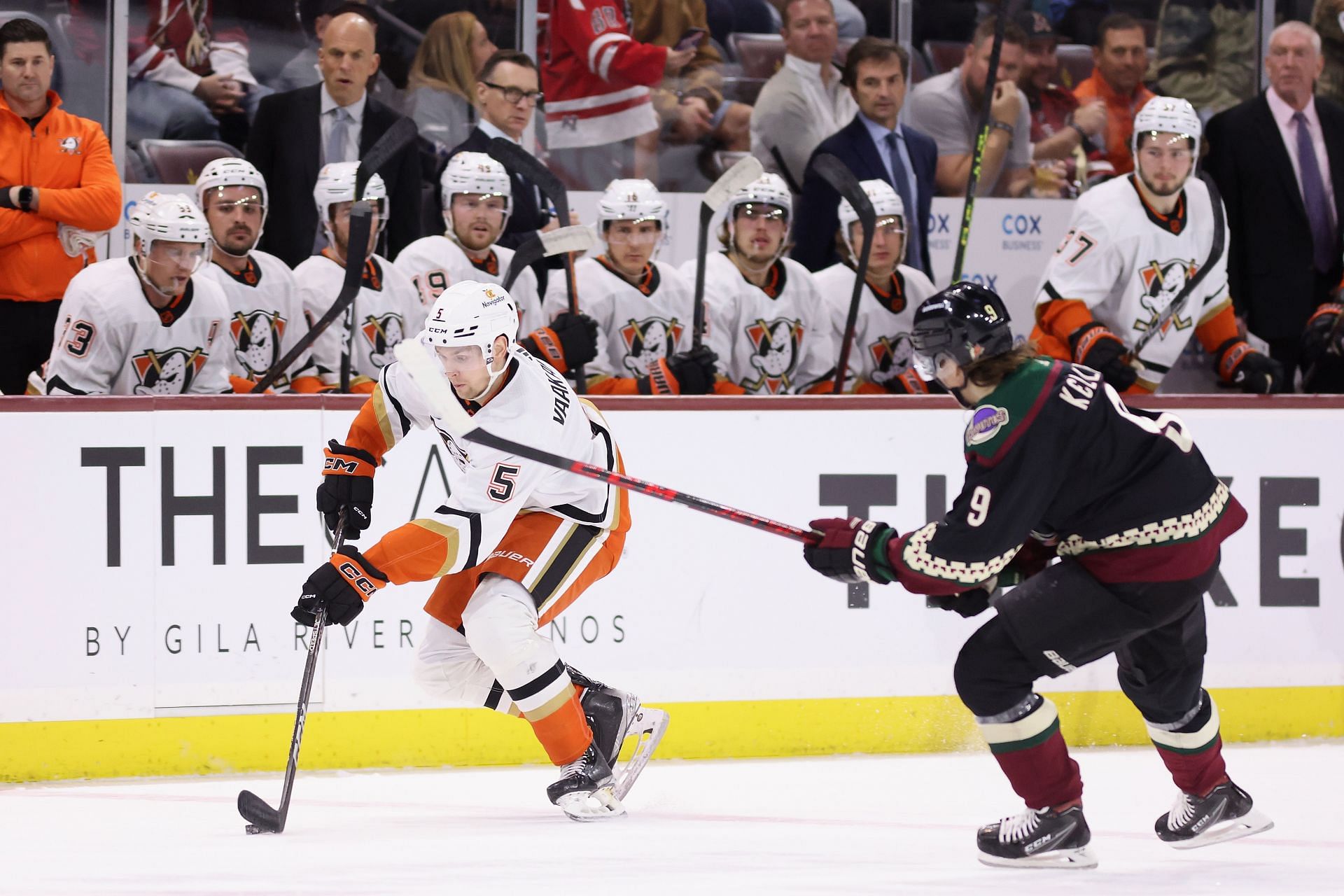 Urho Vaakanainen in action during the Ducks v the Coyotes game