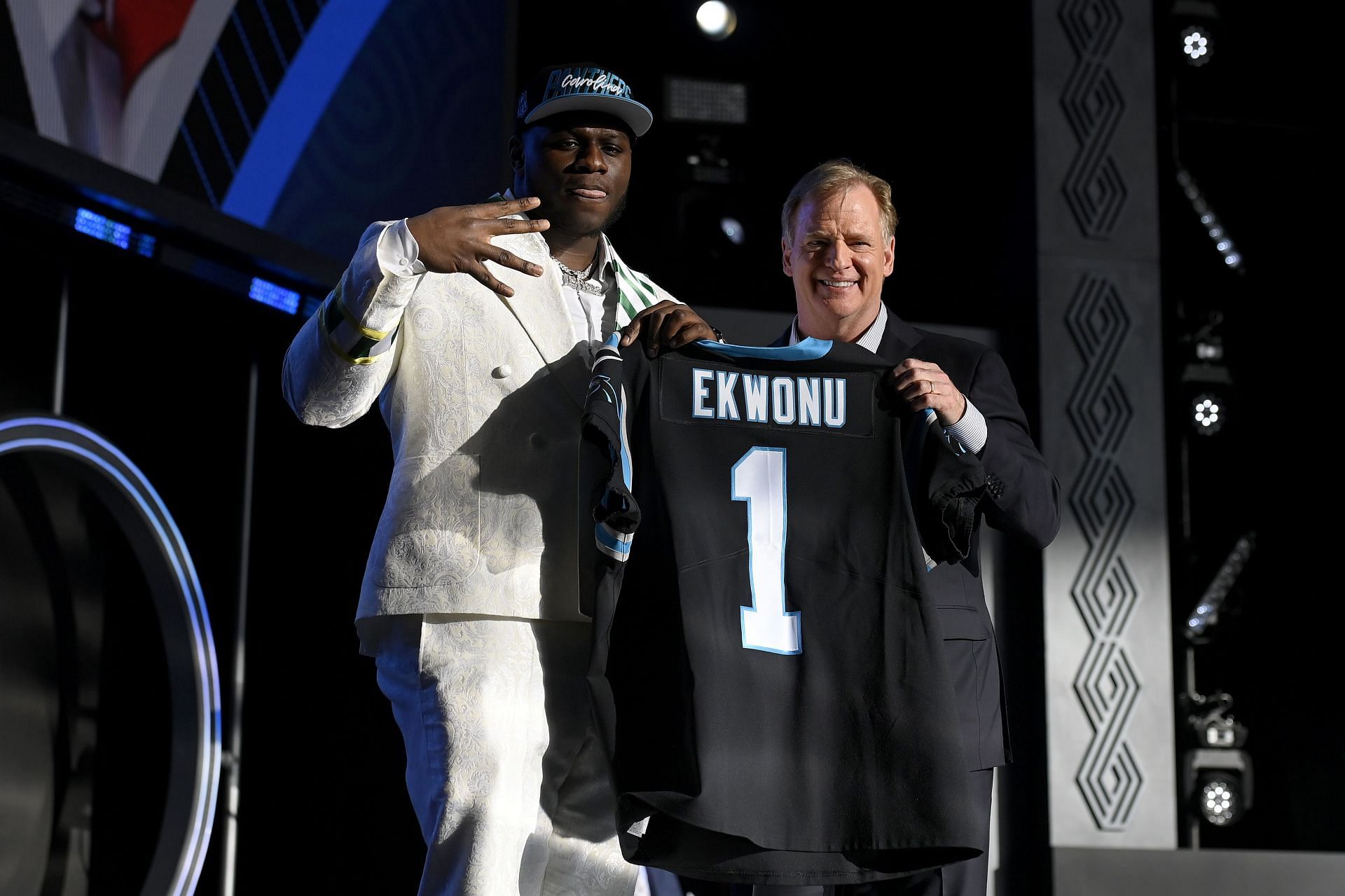 How many draft picks do the Carolina Panthers have in the 2023 NFL Draft?