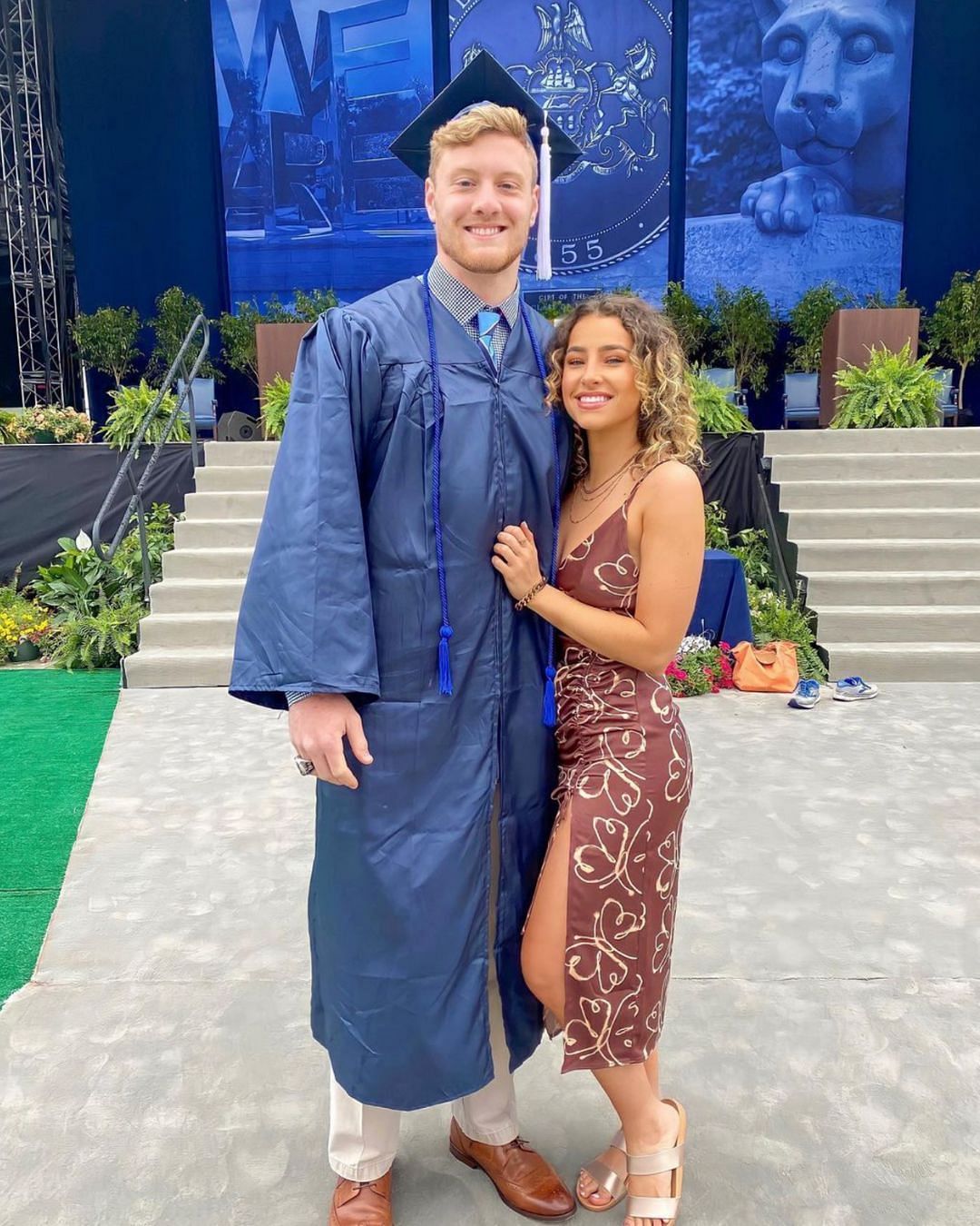 Duddy with Levis at his graduation from Penn State. Credit: @giaduddy (IG)