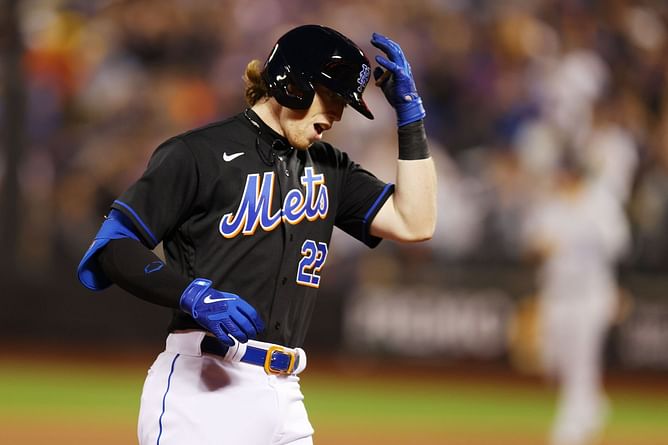 New York Mets coach Eric Chavez is a big believer in rookie Brett Baty: "He’s a big league third baseman. There’s not even a question in my mind"