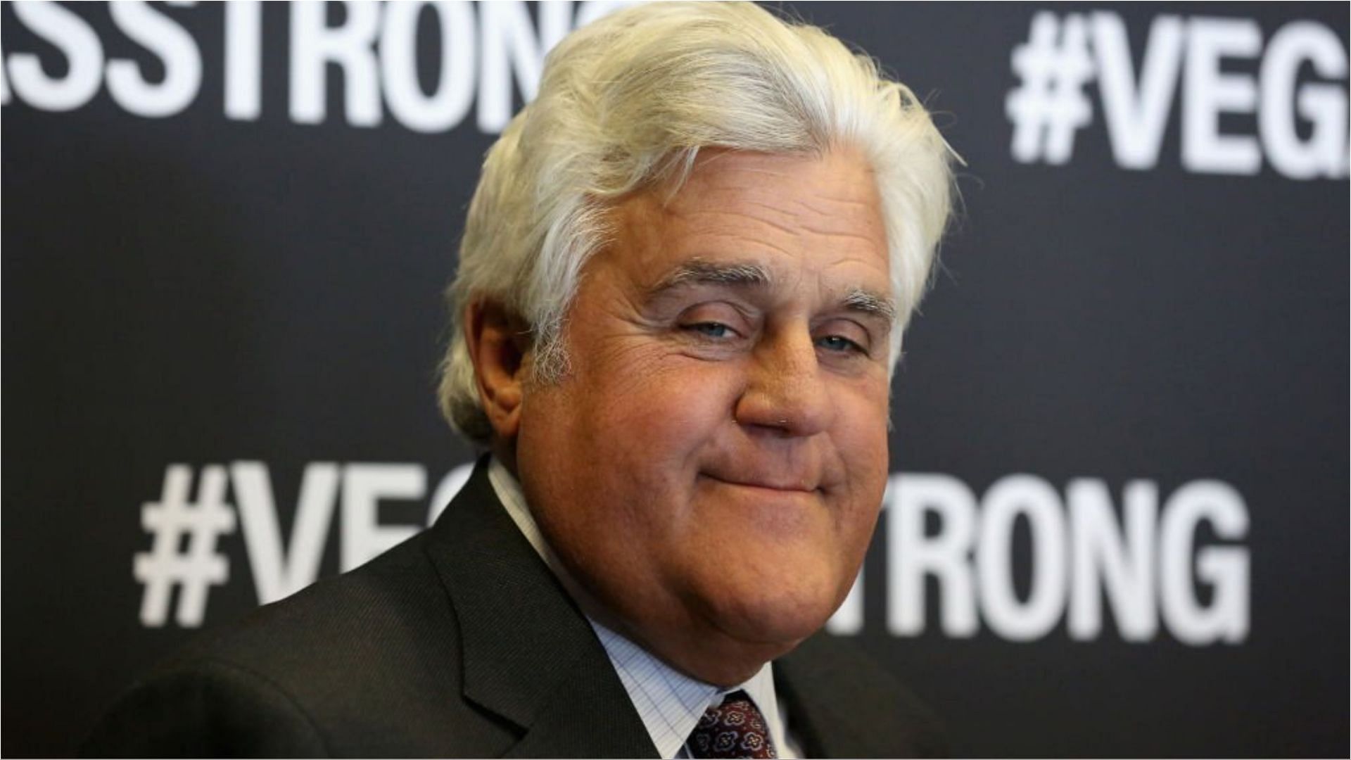 Jay Leno showed off his new face on The Kelly Clarkson Show (Image via Gabe Ginsberg/Getty Images)