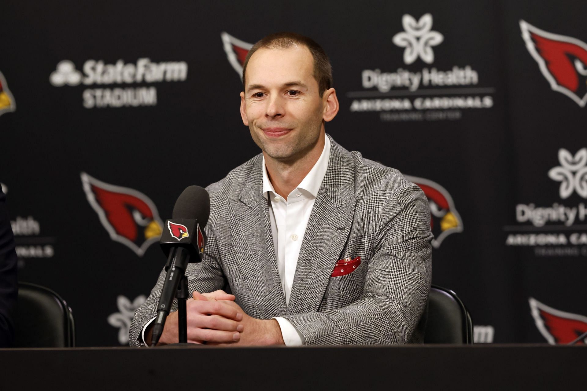 Arizona Cardinals Introduce Jonathan Gannon as Head Coach