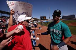 In Photos: Mariners star Julio Rodriguez makes it onto prestigious SI cover on the back of swashbuckling rookie season