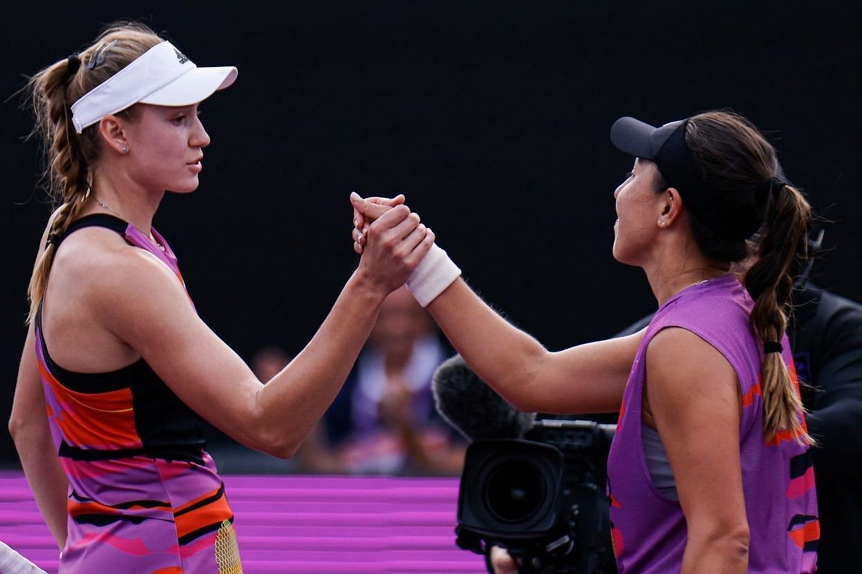 Jessica Pegula and Elena Rybakina at the 2022 Guadalajara Open