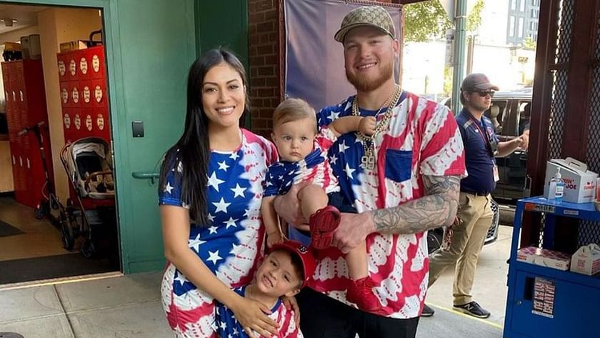 Alex Verdugo Family: Wife, Children/Kids, Parents, Siblings