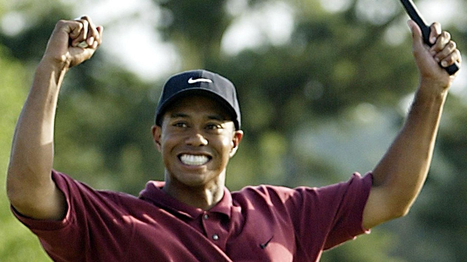 Tiger Woods became only third player to defend the Masters title