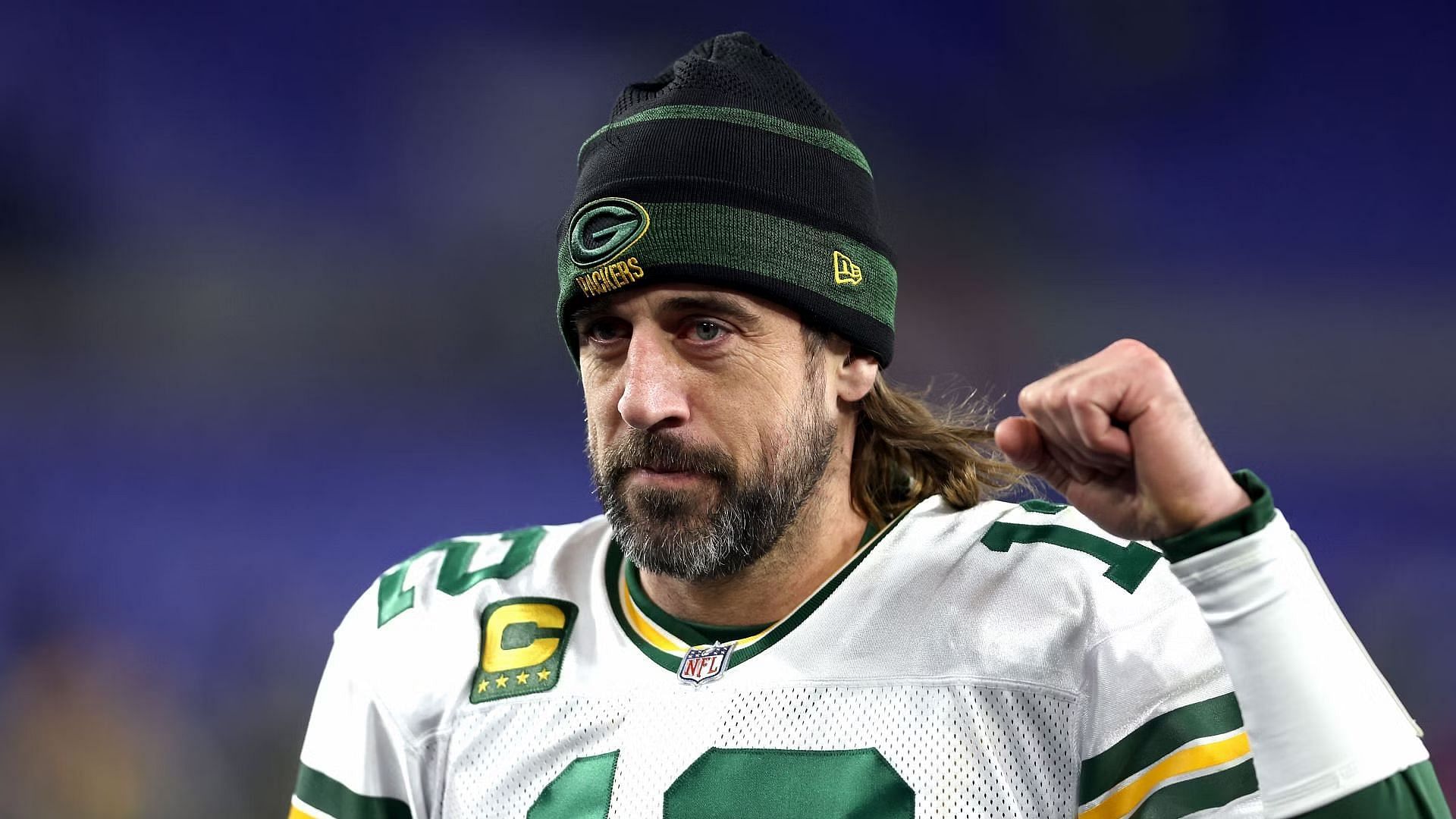 Aaron Rodgers claims he saw UFO in New Jersey sky