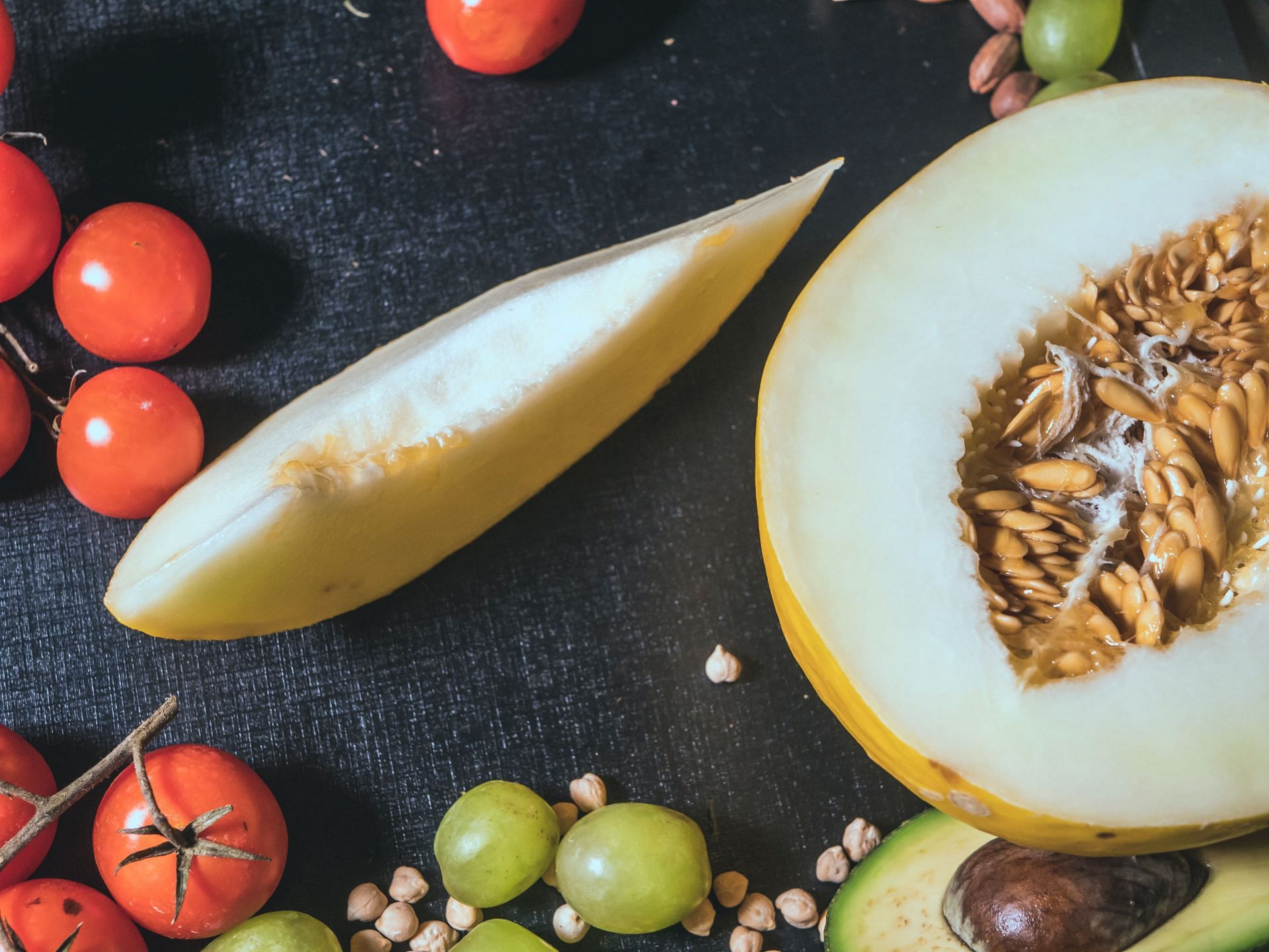 Melon is a summer fruit that offers a range of health benefits (Image via Pexels)