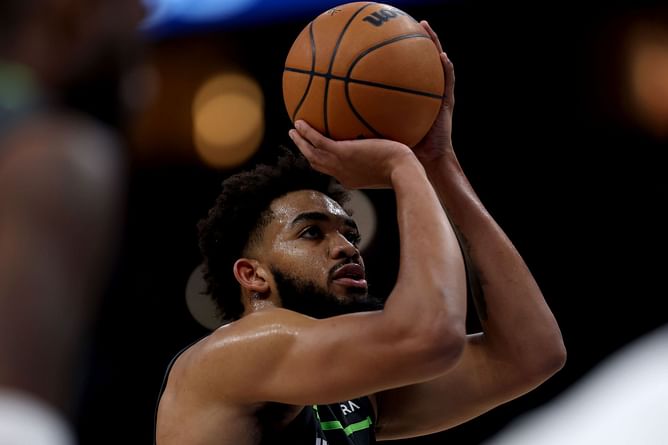 Watch: Karl-Anthony Towns drains his first 3 after returning after four months