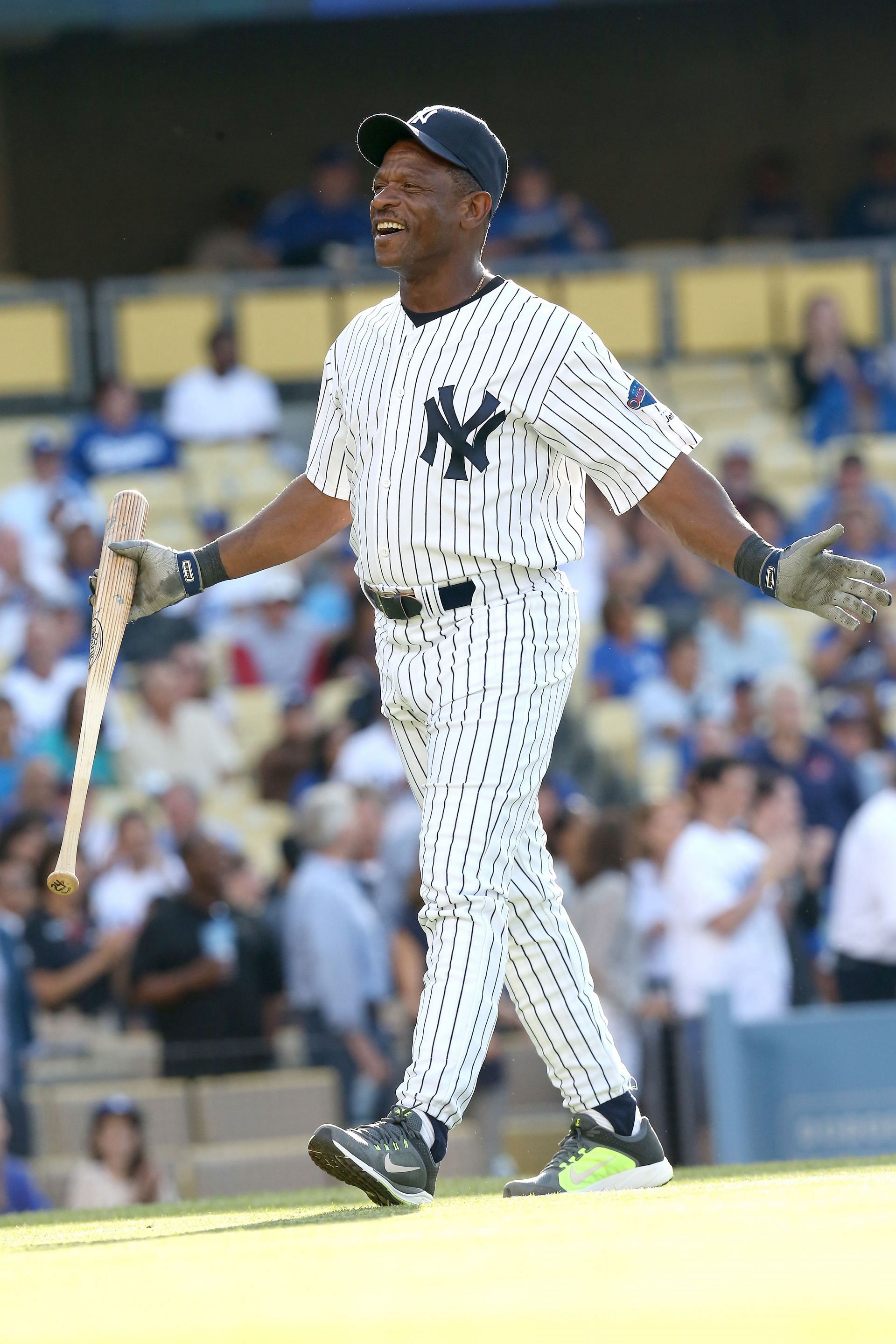 Las Vegas, Nevada, USA. 11th Apr, 2019. Retired Major League baseball  player and now special coach Rickey Henderson works with the Las Vegas  Aviators during practice before the team plays the Sacramento