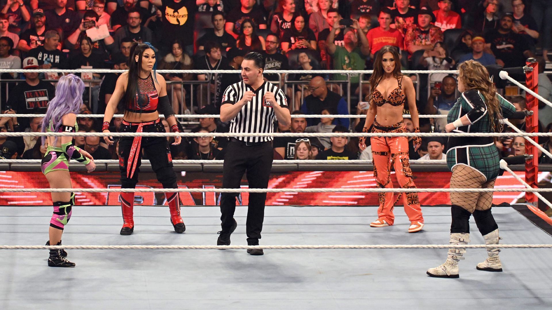 Several stars of RAW&#039;s women&#039;s division