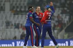 WPL 2023 तारा नॉरिस की घातक गेंदबाजी से फैंस हुए खुश, ट्विटर पर जमकर हुई तारीफ