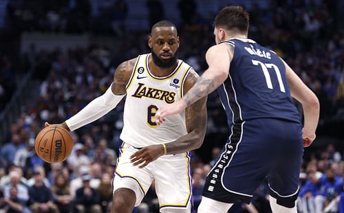 LeBron last played against the Dallas Mavericks (Image via Getty Images)