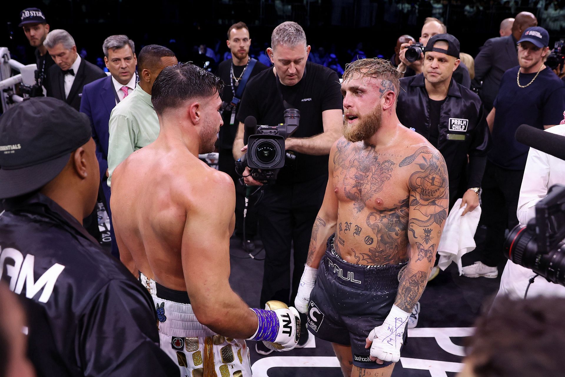 Jake Paul v Tommy Fury