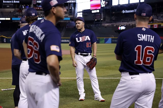 Team USA fans unimpressed with Mike Trout's 