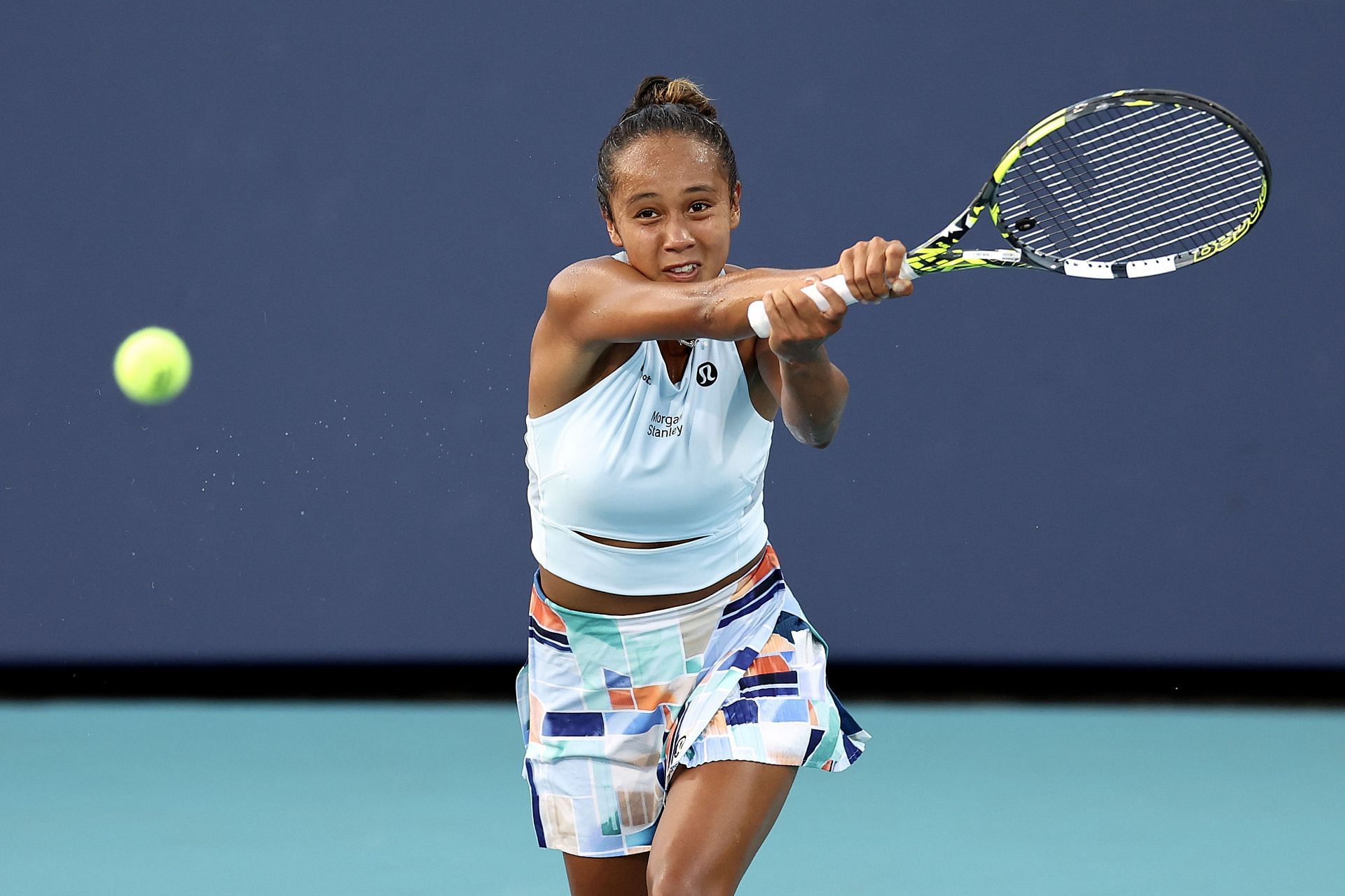 Leylah Fernandez in action at the 2023 Miami Open