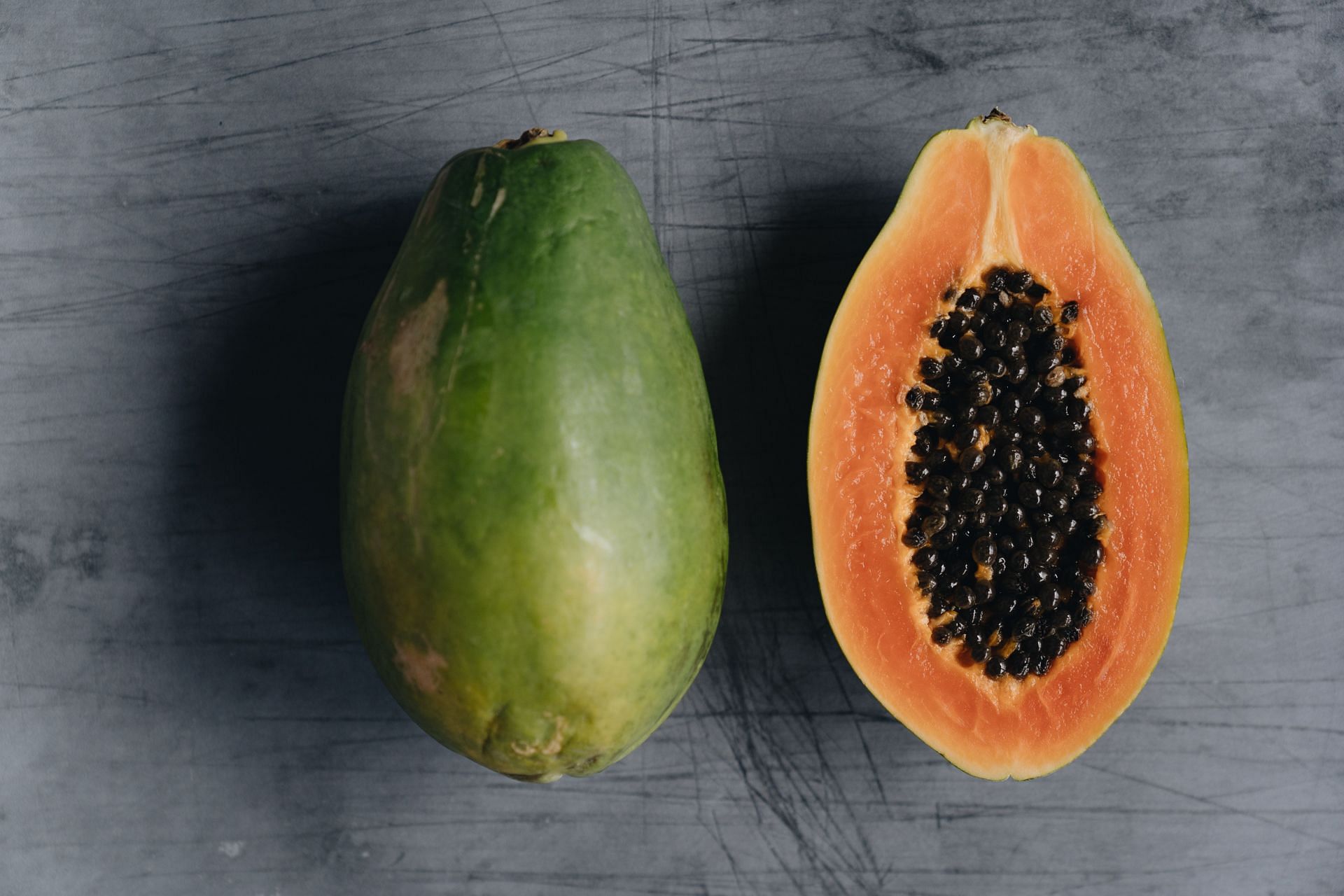 Papaya is a tropical fruit with sweet, juicy flesh and seeds (Image via Pexels)
