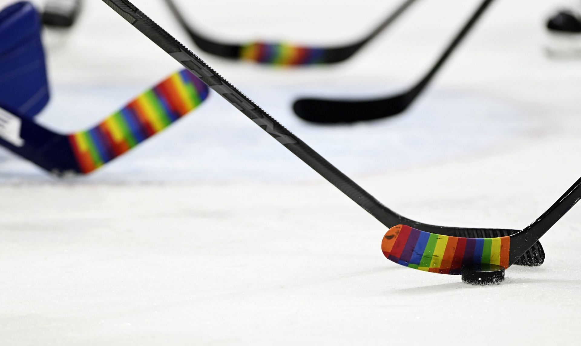 NHL reacts to Ivan Provorov refusing to wear Pride Night-themed jersey in  Philly - HockeyFeed
