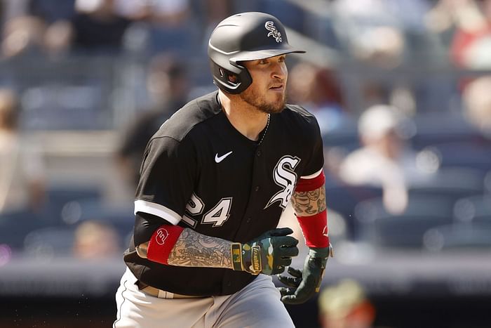 Yasmani Grandal on new diet, ready to contribute hitting right-handed –  Daily News