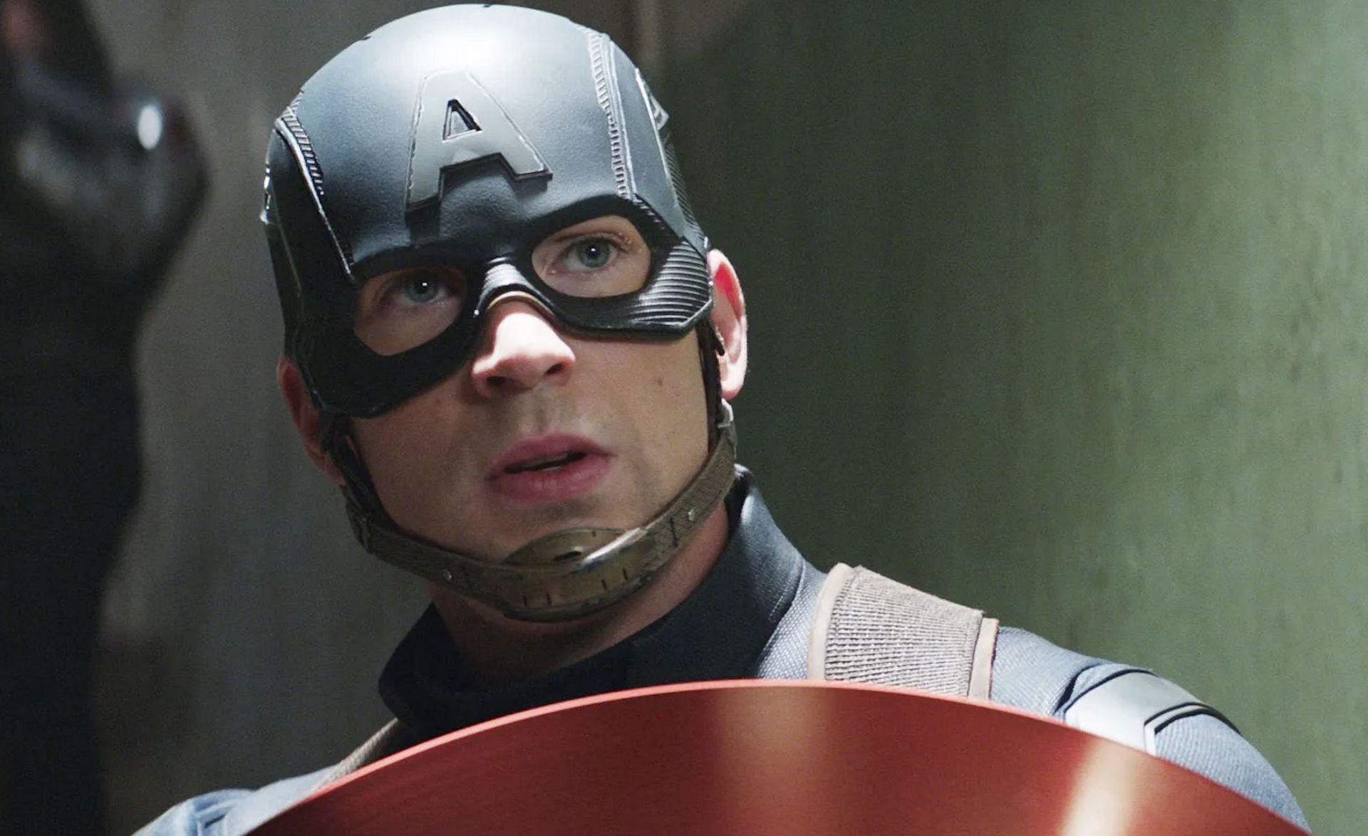 Captain America&#039;s tactical mind and indestructible shield give him an edge in combat (Image via Marvel Studios)