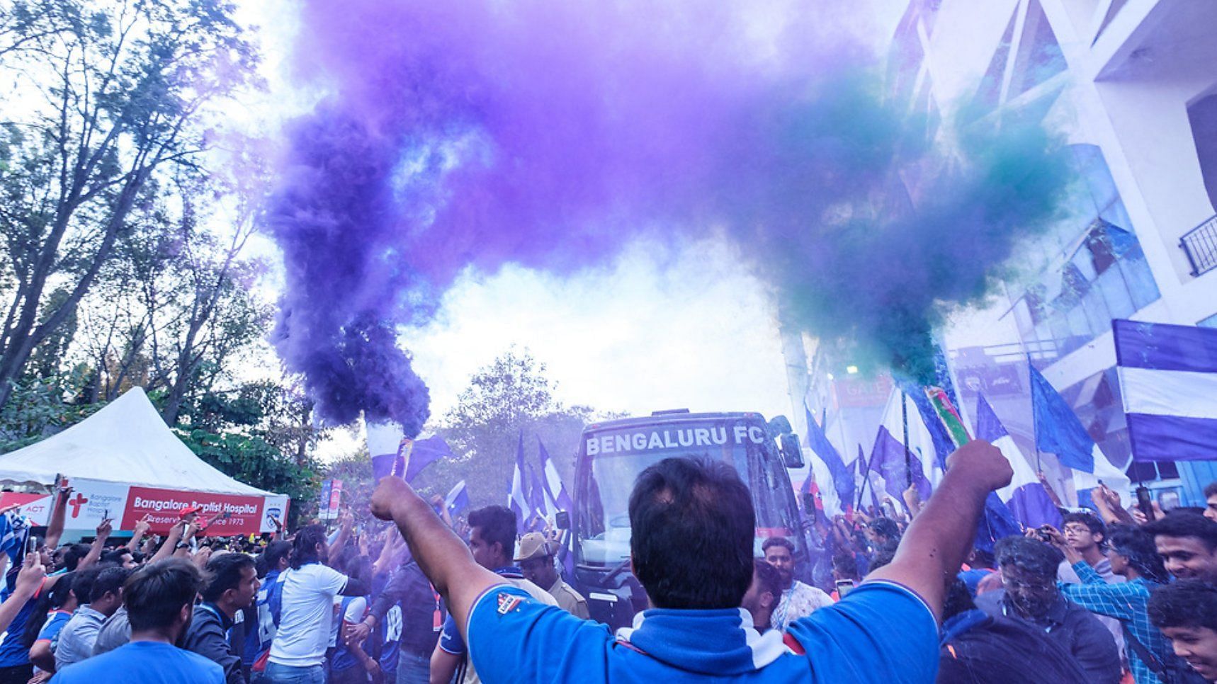 Sree Kanteerava Stadium is expected to be absolutely buzzing for the ISL knockout clash.