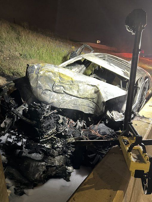 NFL wide receiver K.J. Osborn saves man from burning car