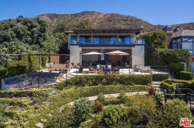 NFL stars' most expensive houses – from Aaron Rodgers' pad to Patrick  Mahomes' mansion - Daily Star