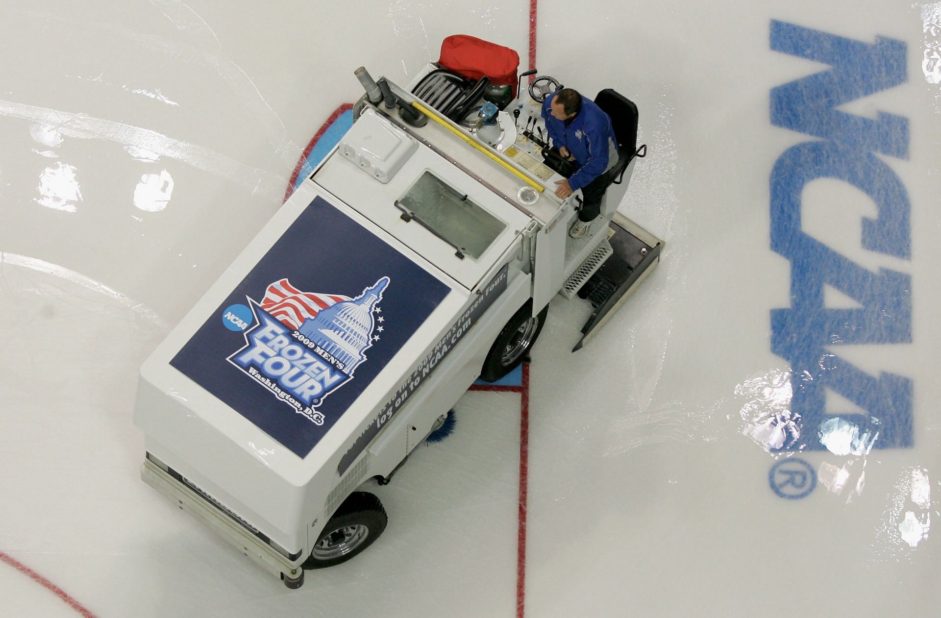 NCAA Frozen Four - Notre Dame v Boston College